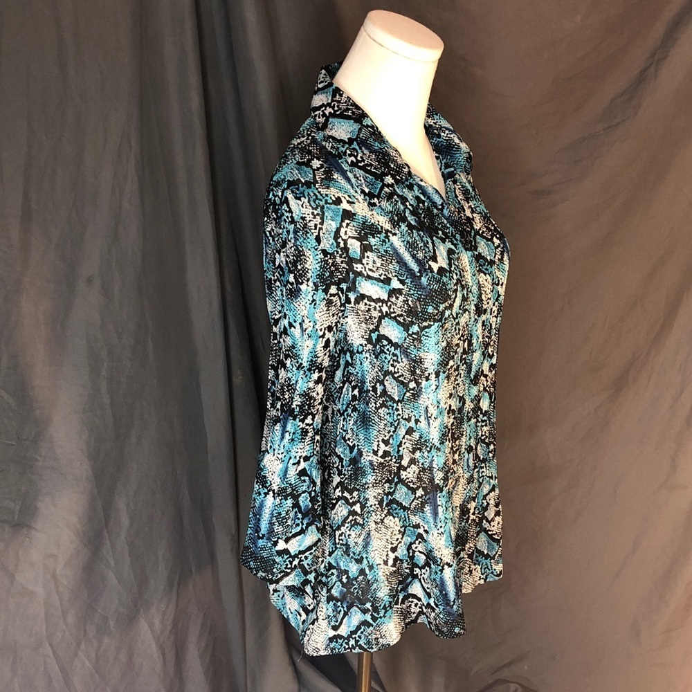 Vintage 90’s Fashion Bug Blue and Black Blouse Size Large - Picture 4 of 15